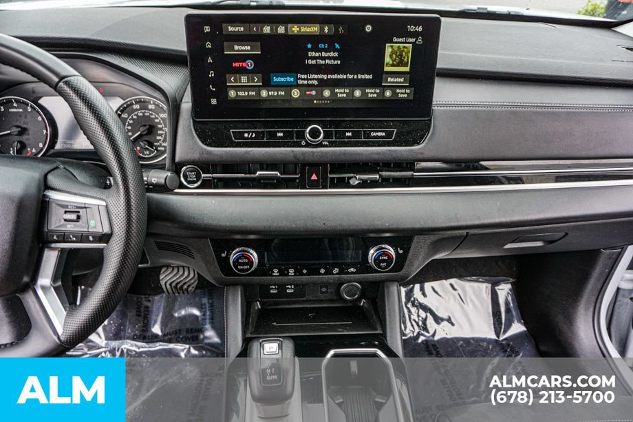Used 2025 Mitsubishi Outlander SE FWD image 41
