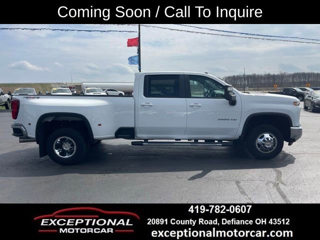 Used 2024 Chevrolet Silverado 3500 LT w/ Convenience Package AWD/4WD image 7