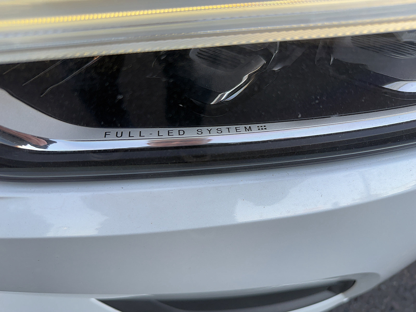Used 2019 Volvo XC60 T5 Momentum w/ Multimedia Package AWD/4WD image 30