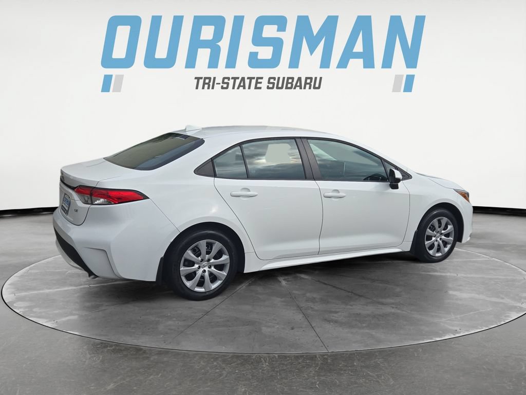 Used 2021 Toyota Corolla LE FWD image 6
