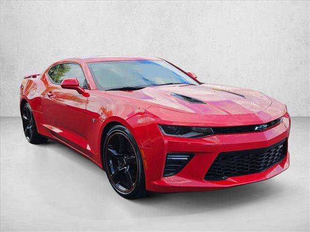 Used 2017 Chevrolet Camaro SS image 3