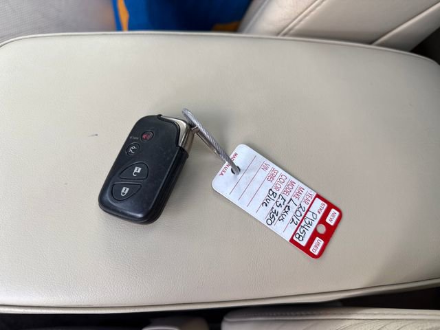 Used 2012 Lexus ES 350 image 30
