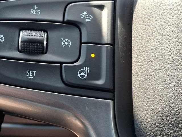 Used 2021 Chevrolet Suburban Premier AWD/4WD image 28