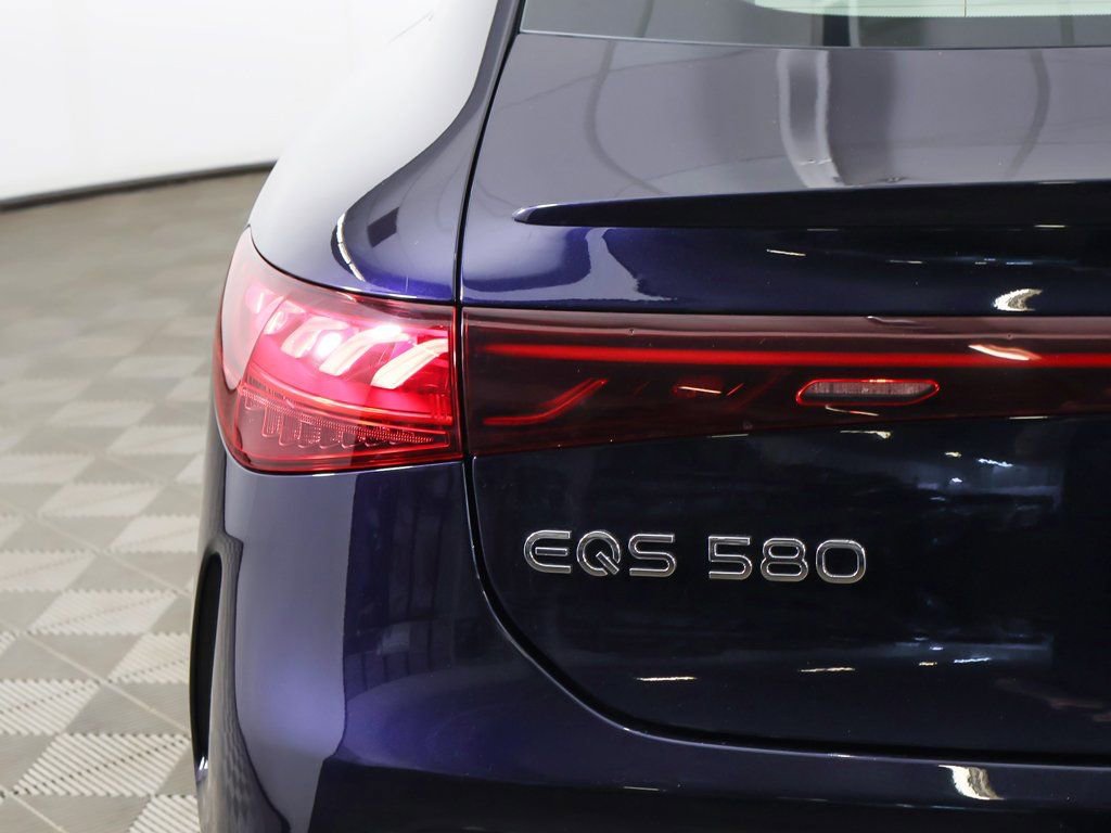 Used 2023 Mercedes-Benz EQS 580 4MATIC Sedan image 20