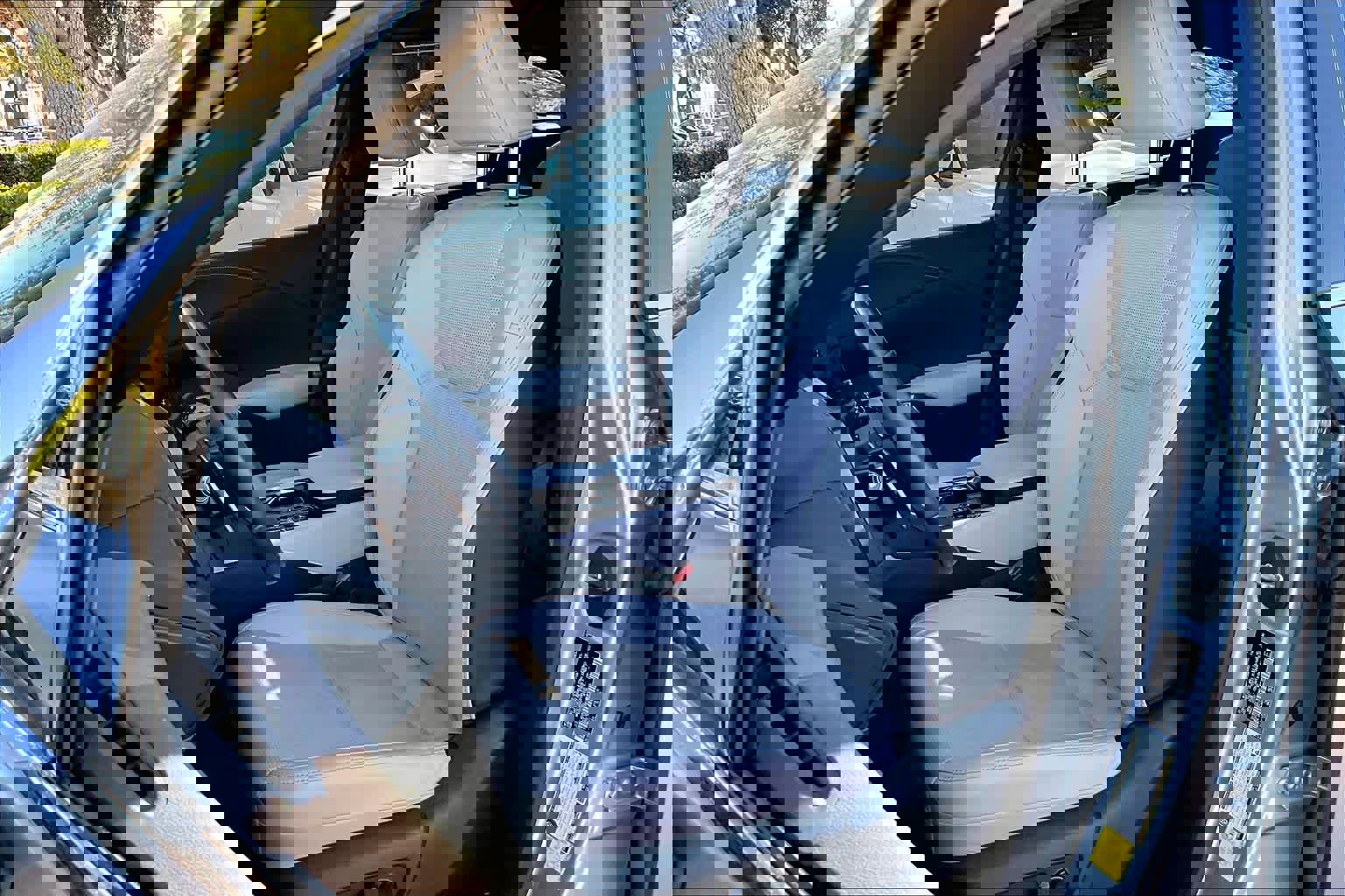 Used 2023 Lexus RX 350 Premium Plus w/ Cold Area Package image 8