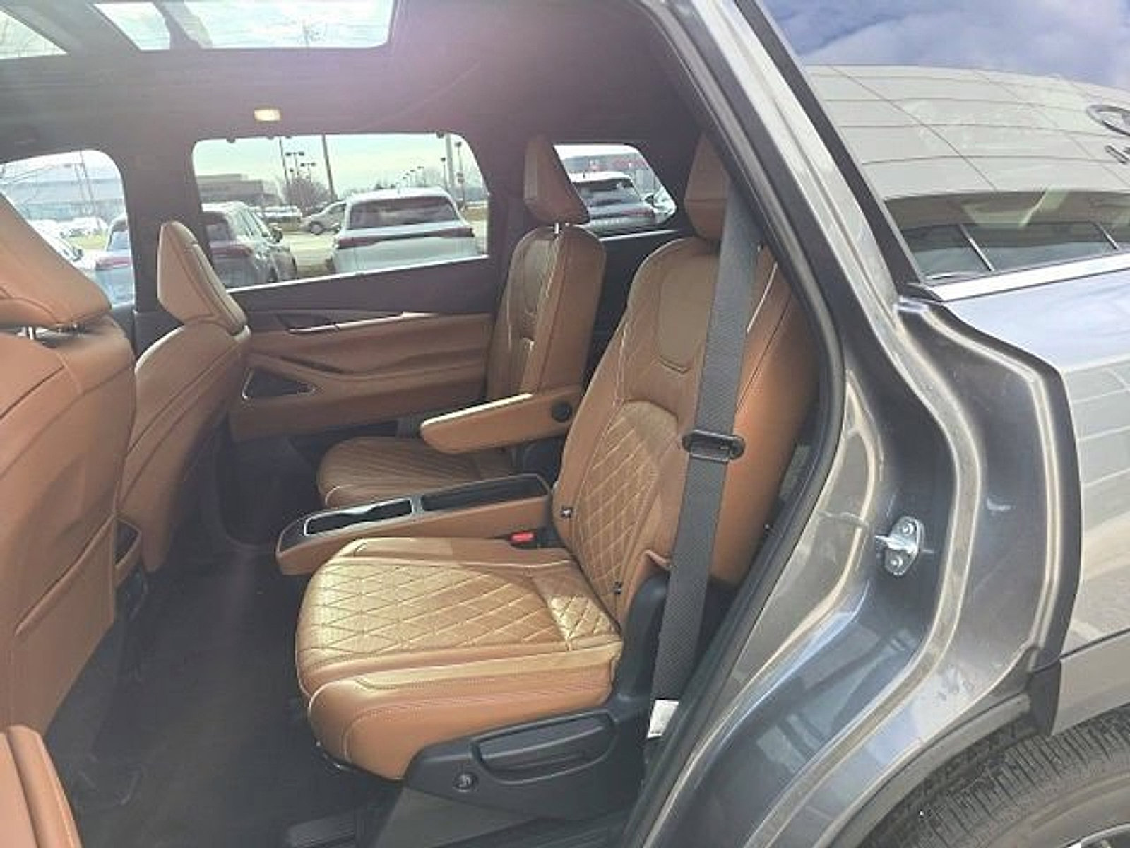 Certified 2025 INFINITI QX60 Autograph w/ Cargo Package AWD/4WD image 16