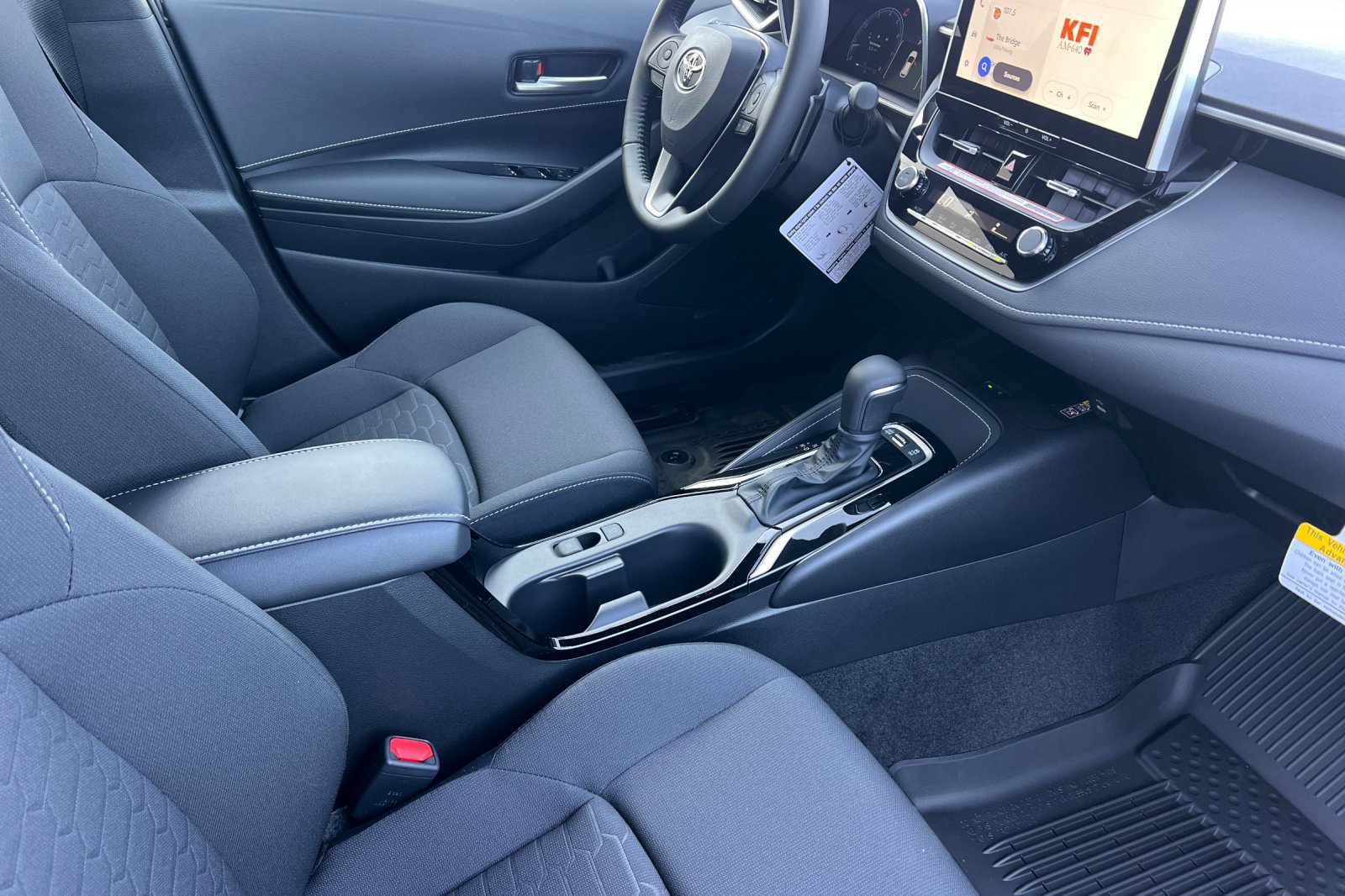 Certified 2027 Toyota Corolla SE w/ SE Premium Package FWD image 16