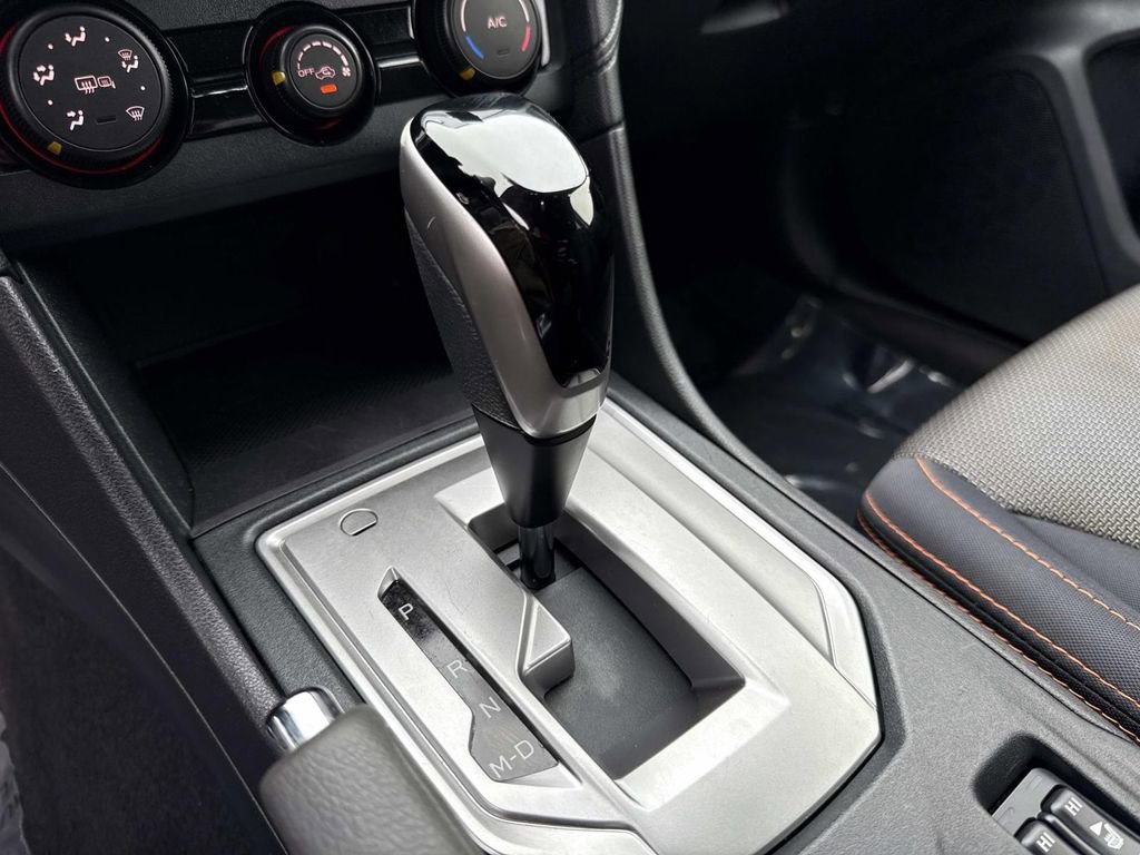 Used 2018 Subaru Crosstrek 2.0i Premium w/ Eyesight System image 32