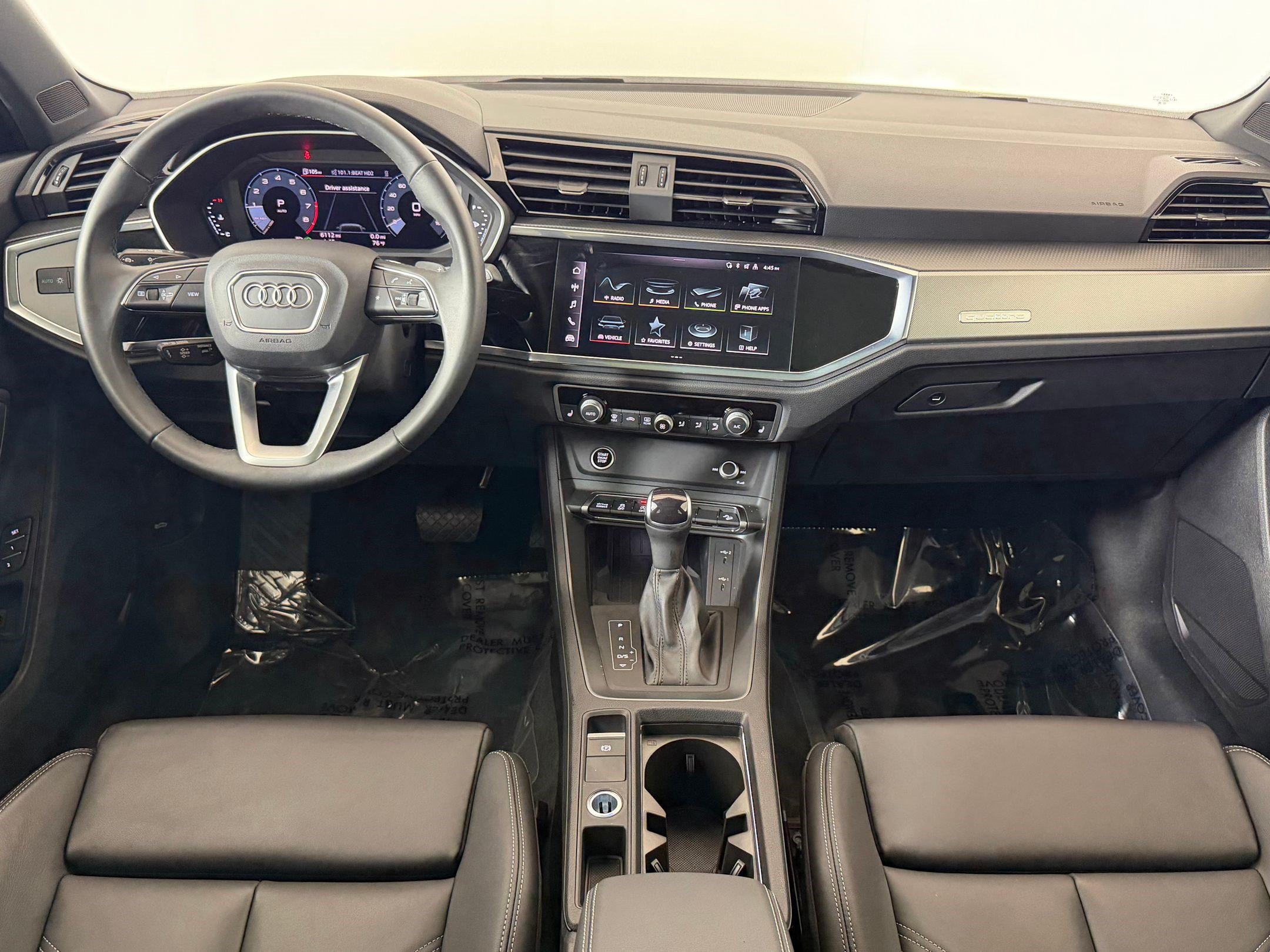 Used 2025 Audi Q3 2.0T Premium w/ Convenience Package AWD/4WD image 17