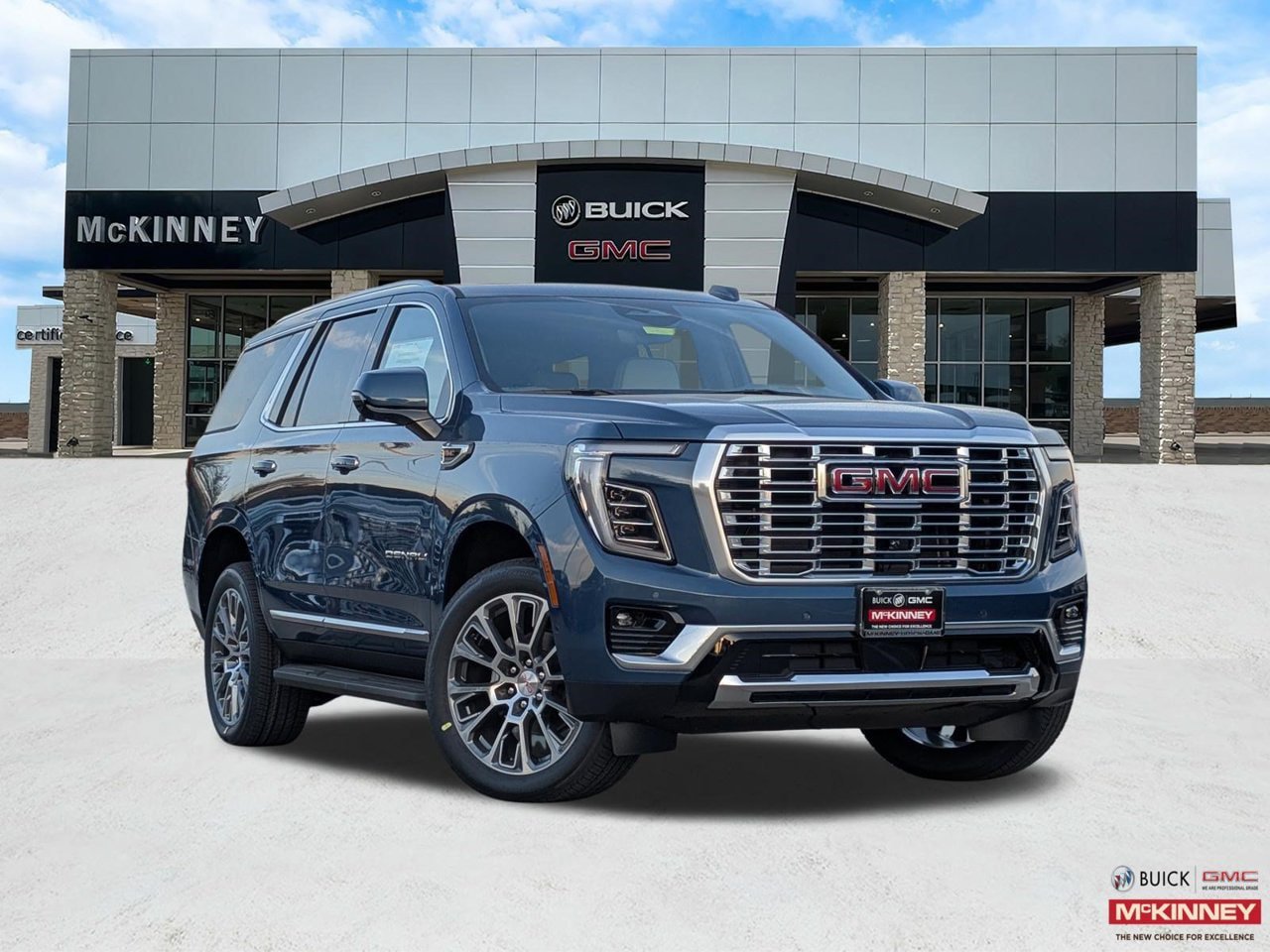 New 2027 GMC Yukon Denali w/ Advanced Technology Package AWD/4WD image 1