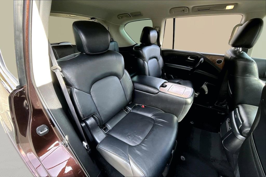 Used 2022 Nissan Armada SL w/ Captain's Chairs Package image 19