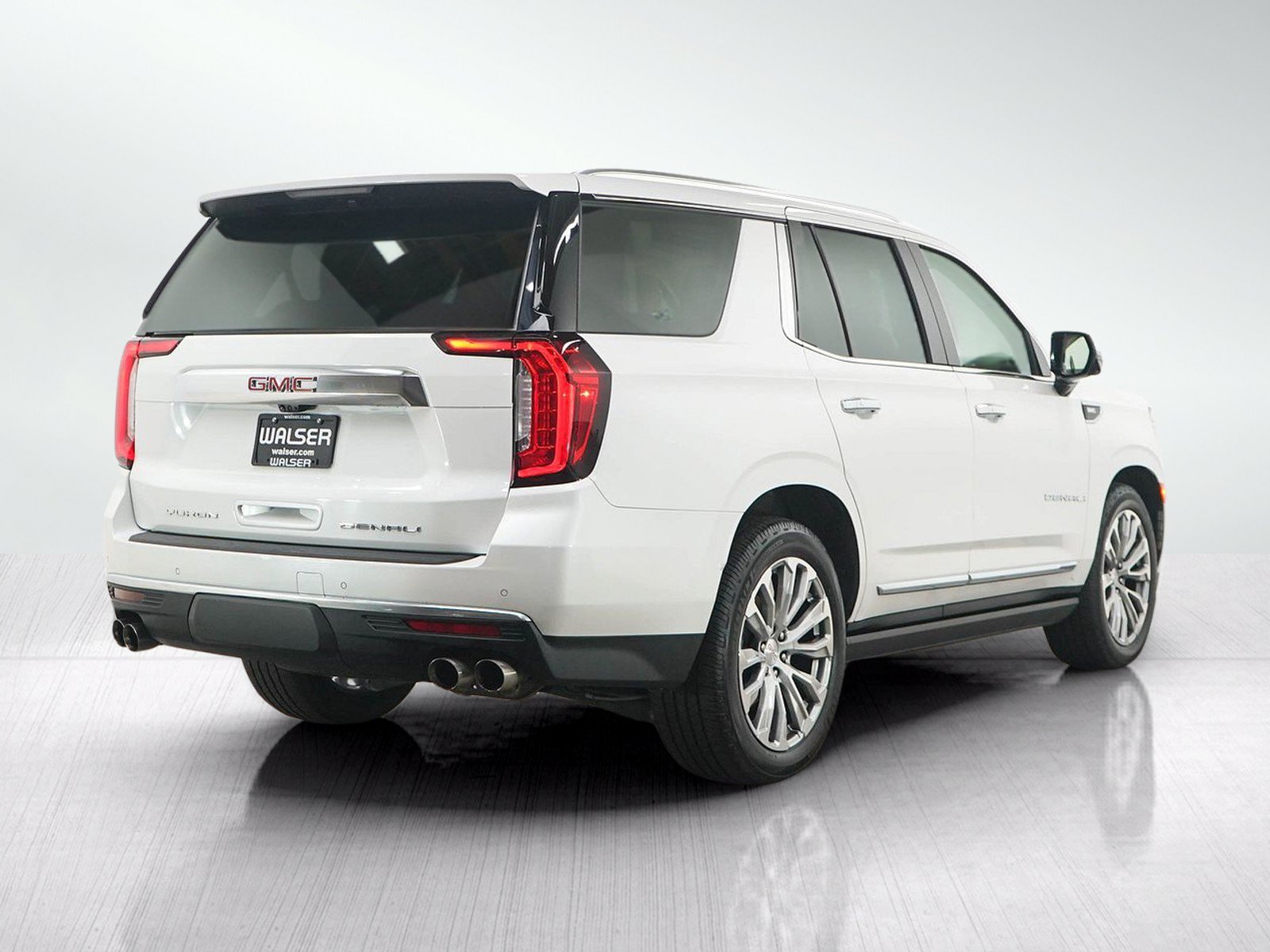 Used 2021 GMC Yukon Denali w/ Denali Ultimate Package AWD/4WD image 6