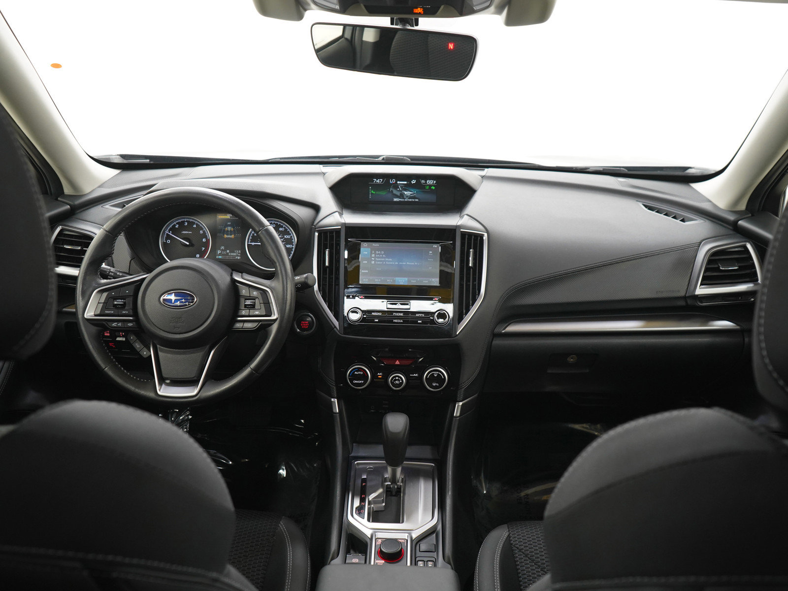 Used 2019 Subaru Forester Premium image 13