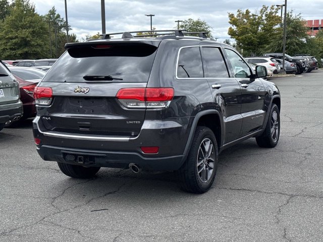 Used 2017 Jeep Grand Cherokee Limited AWD/4WD image 2