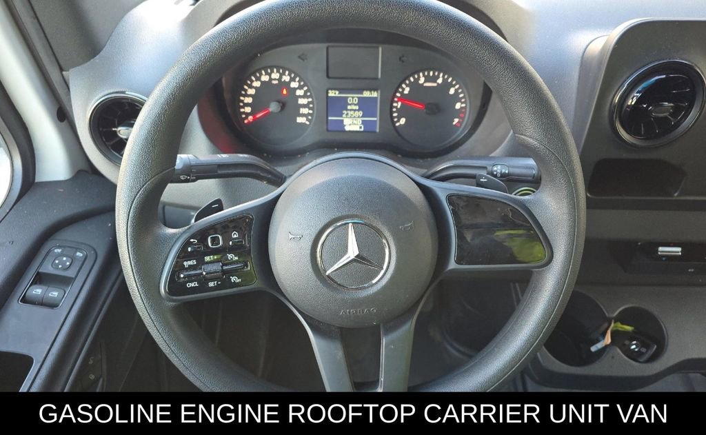 Used 2023 Mercedes-Benz Sprinter 1500 image 10