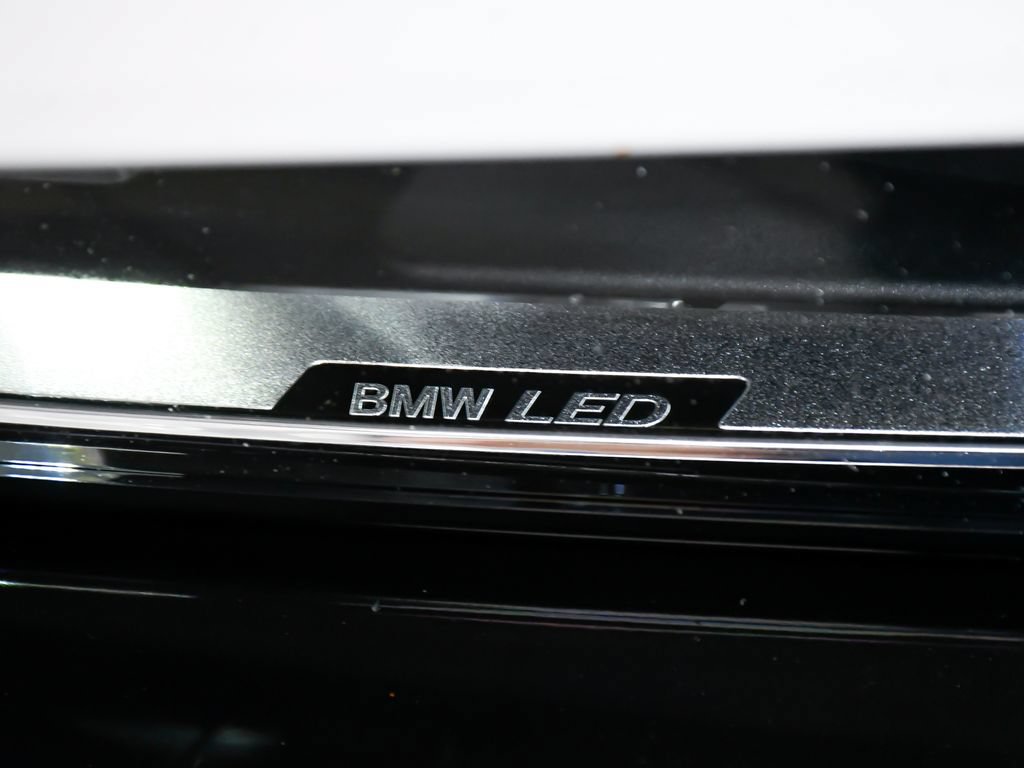Used 2026 BMW 740i xDrive AWD/4WD image 81
