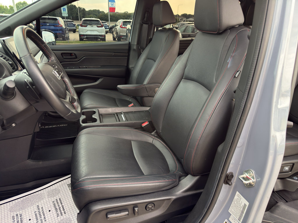 Used 2024 Honda Odyssey Sport image 9