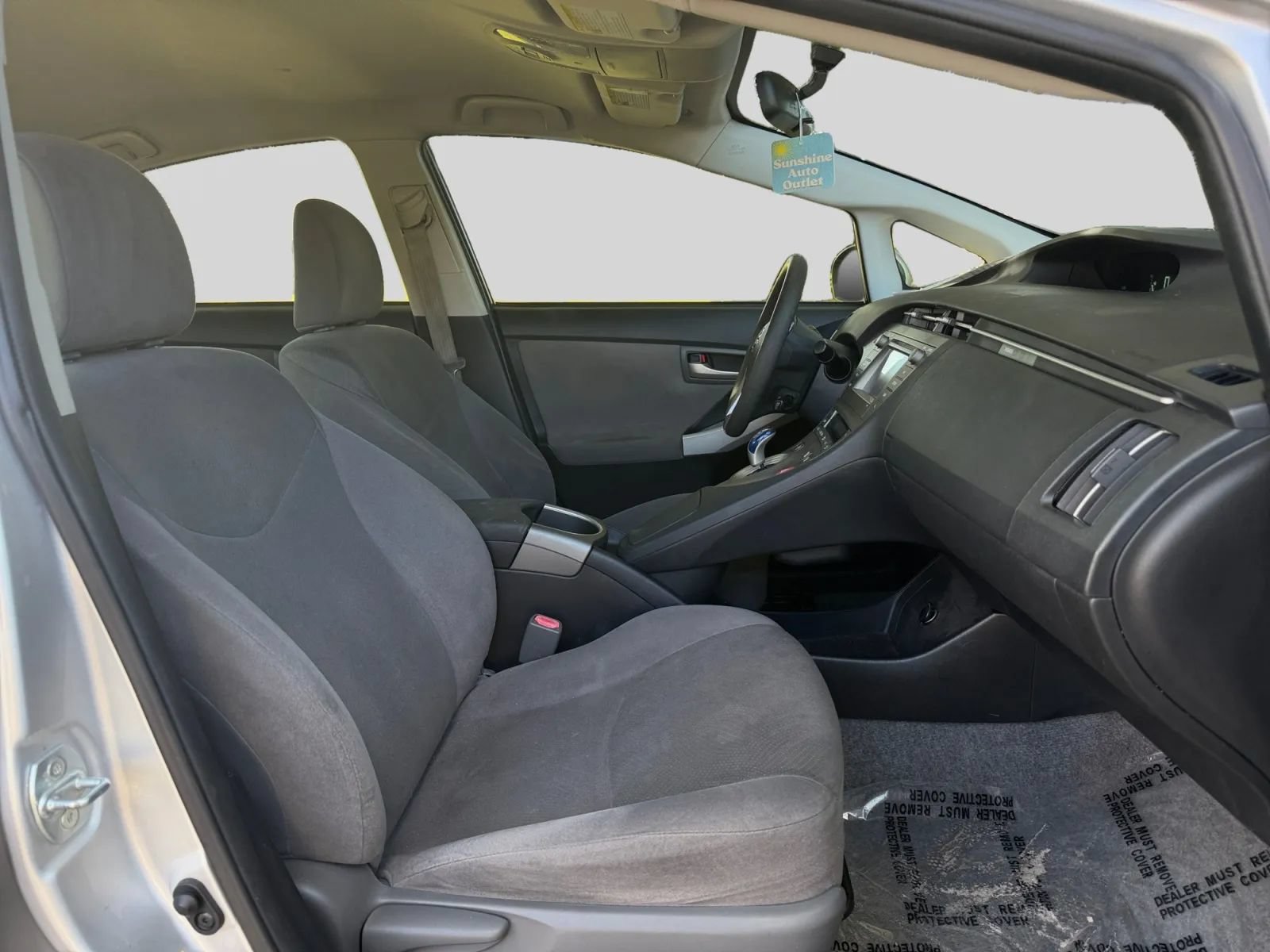 Used 2014 Toyota Prius Two FWD image 15