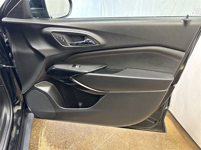 Certified 2025 Chevrolet Trax RS w/ Driver Confidence Package image 25