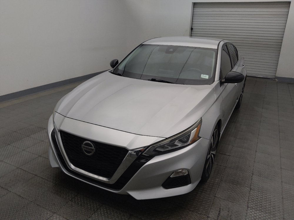 Used 2020 Nissan Altima 2.5 SR FWD image 15