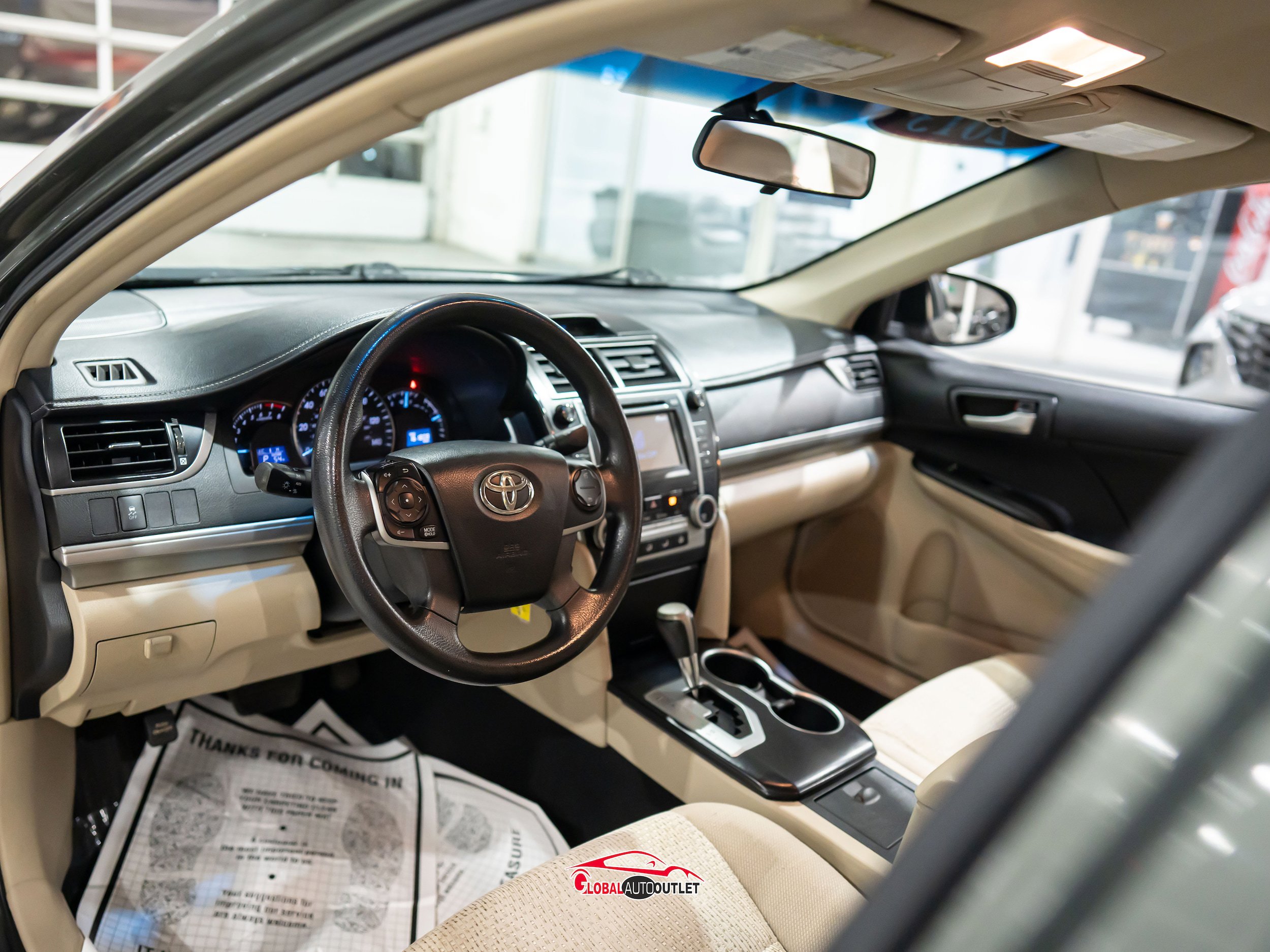 Used 2013 Toyota Camry LE image 13