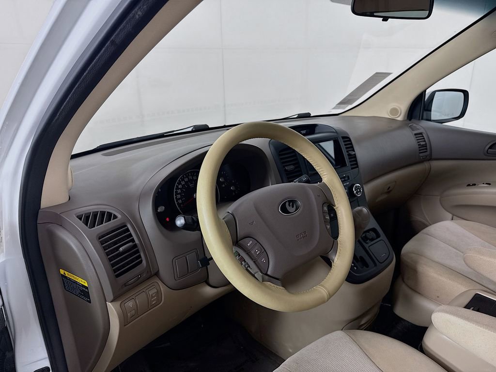 Used 2014 Kia Sedona LX image 10