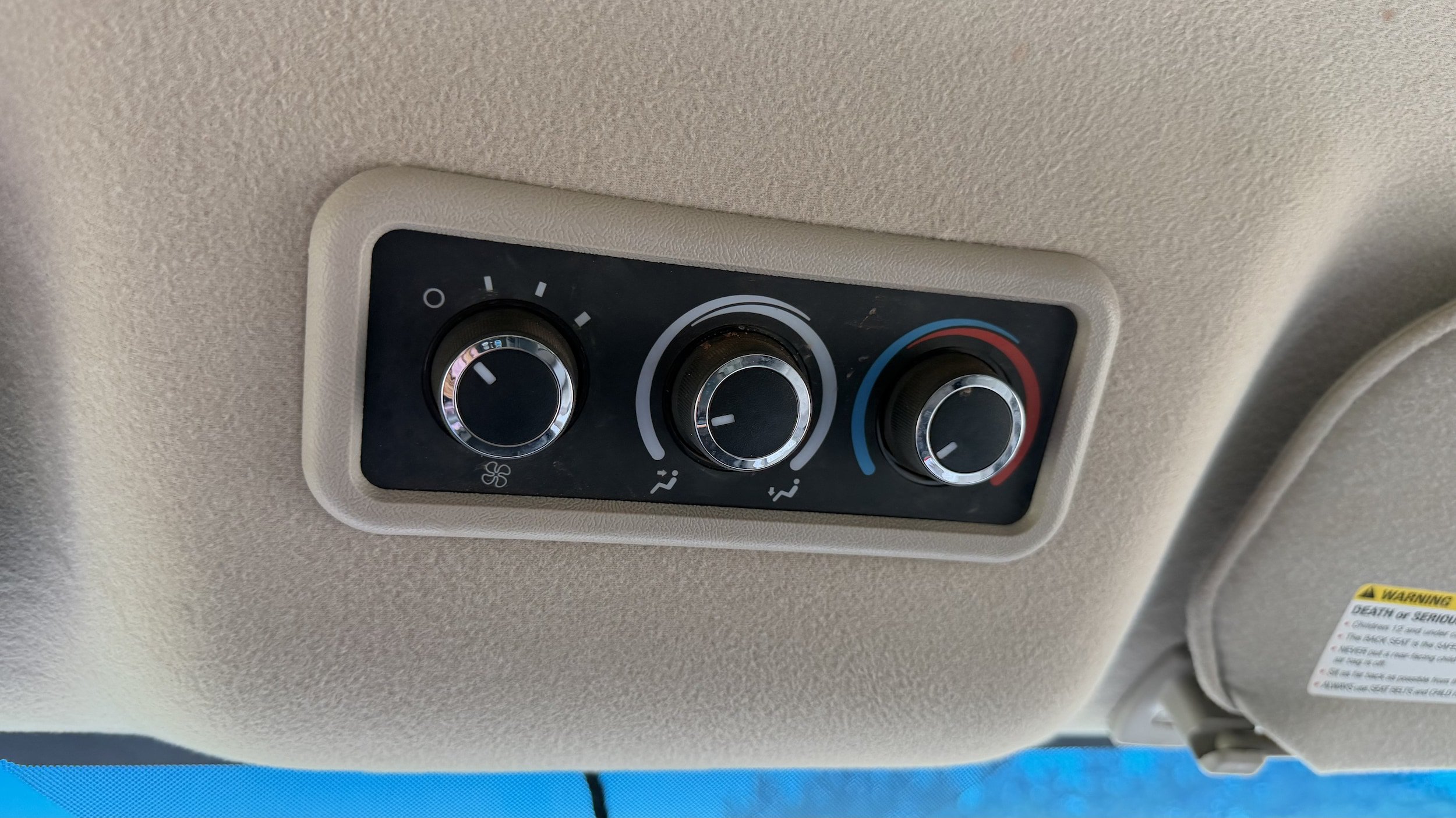 Used 2024 Chevrolet Express 3500 LS RWD image 34
