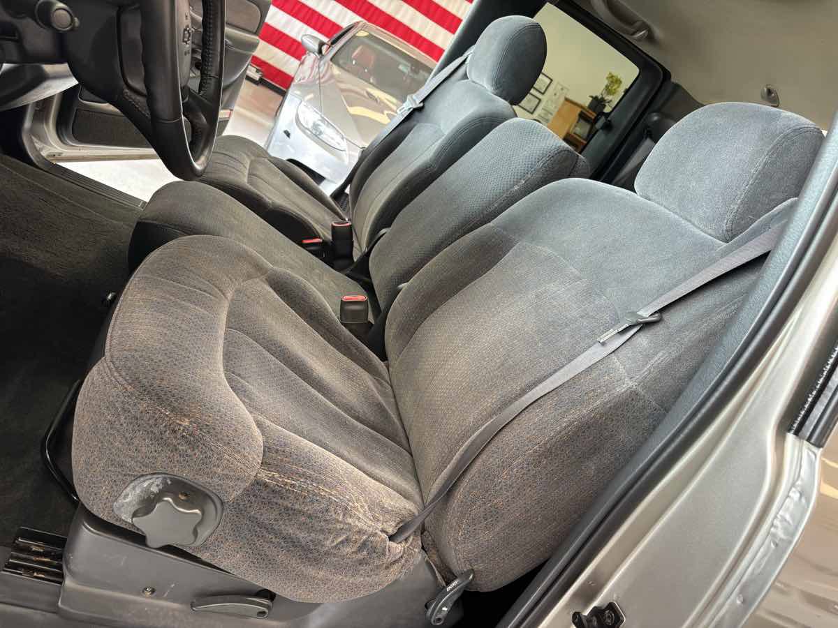 Used 1999 Chevrolet Silverado 1500 LS image 12