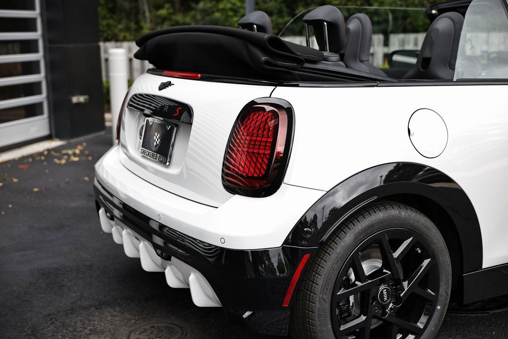 New 2026 MINI Cooper S image 7