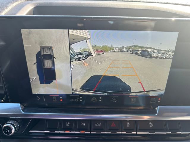 Used 2024 GMC Sierra 3500 SLT w/ SLT Premium Package image 17