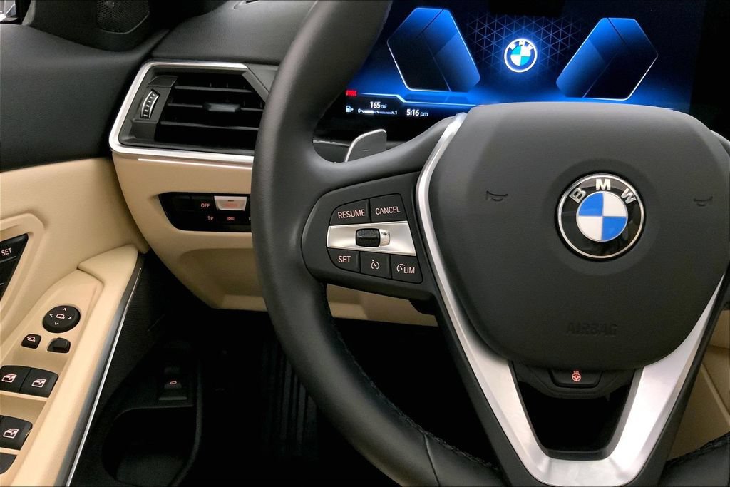 Used 2023 BMW 330i xDrive Sedan w/ Premium Package AWD/4WD image 18