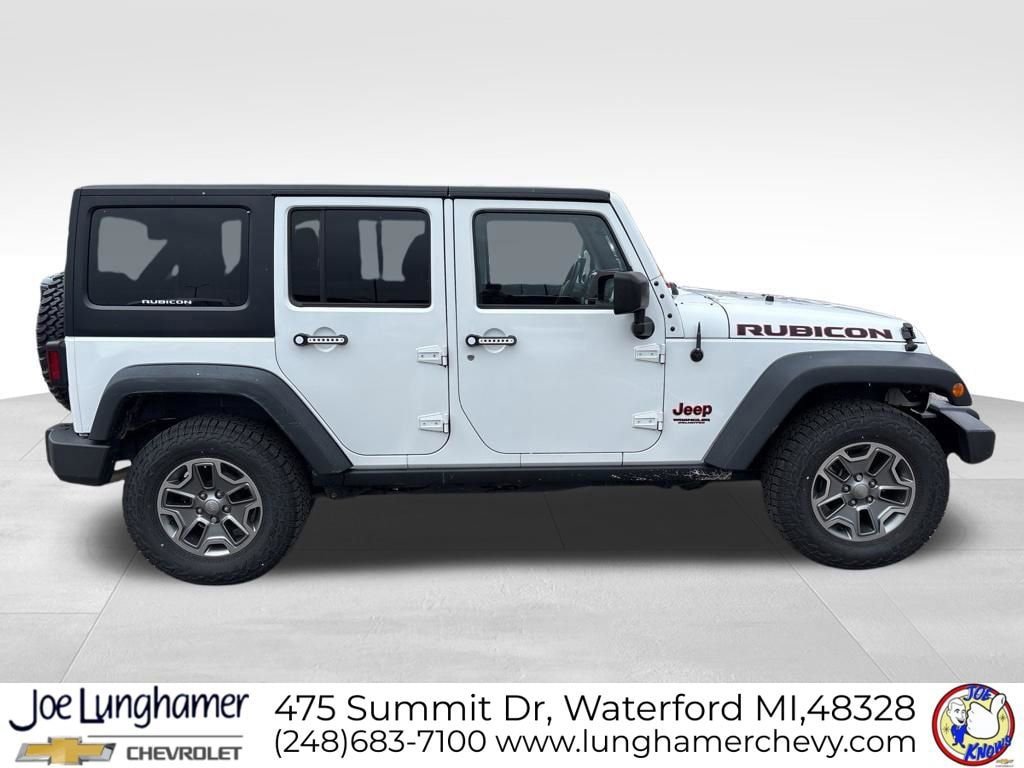 Used 2015 Jeep Wrangler Unlimited Rubicon image 2