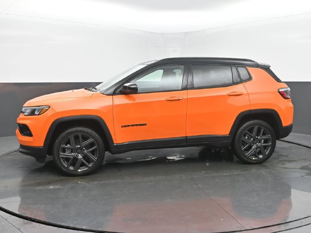 New 2026 Jeep Compass Limited w/ Sun, Sound & Navigation Group AWD/4WD image 2