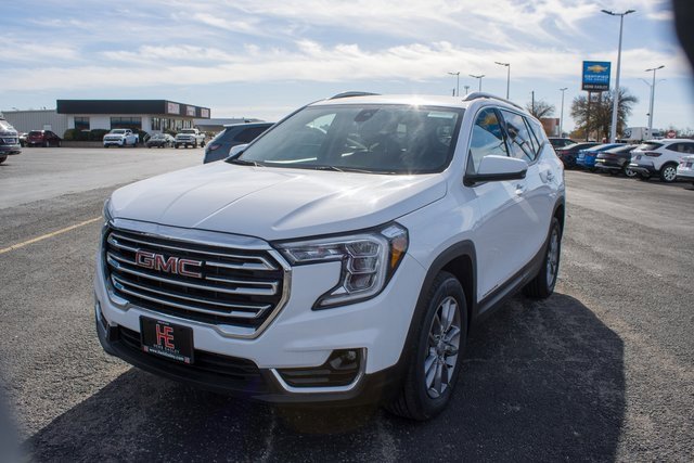 Used 2024 GMC Terrain SLT image 7
