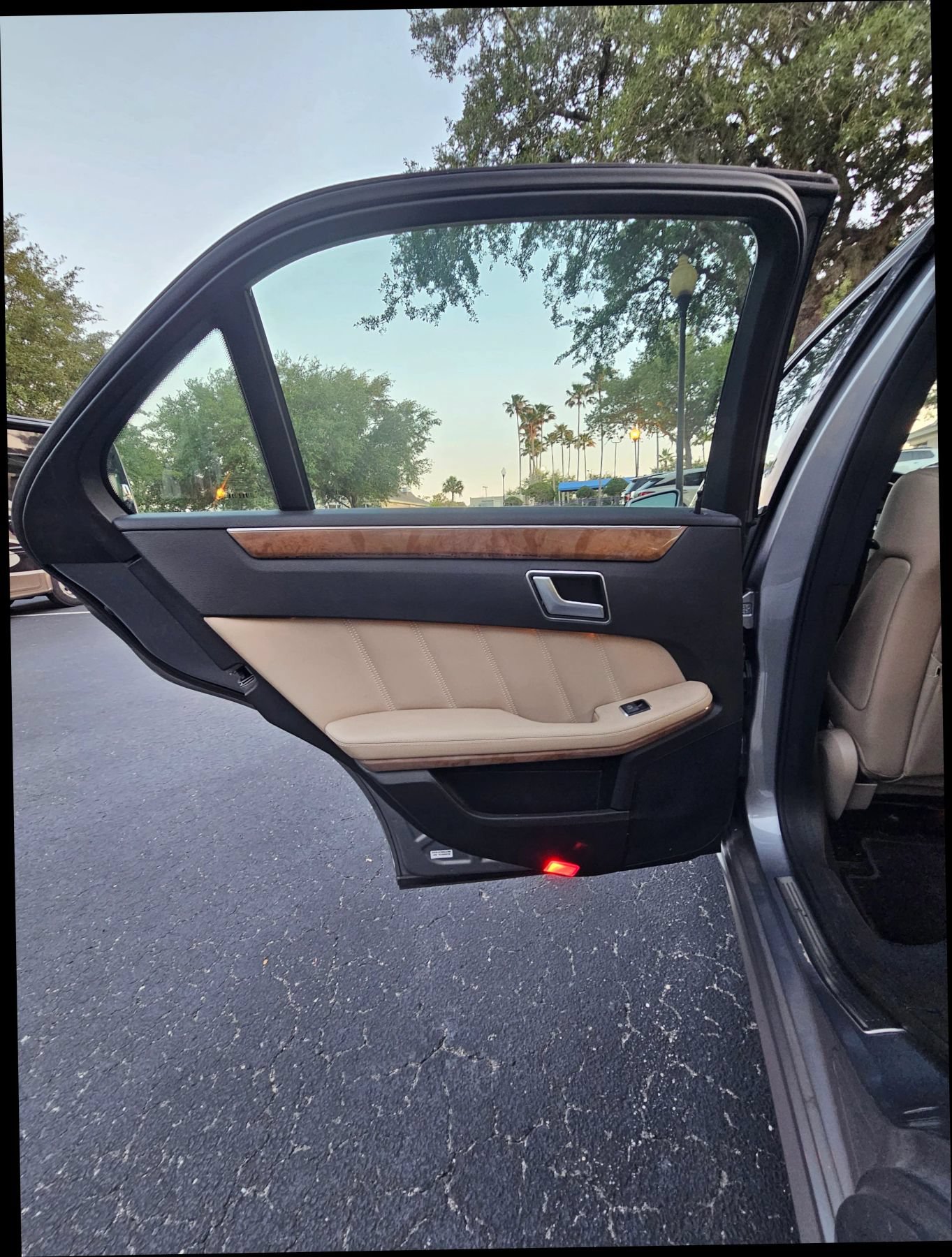 Used 2012 Mercedes-Benz E 350 Sedan image 22