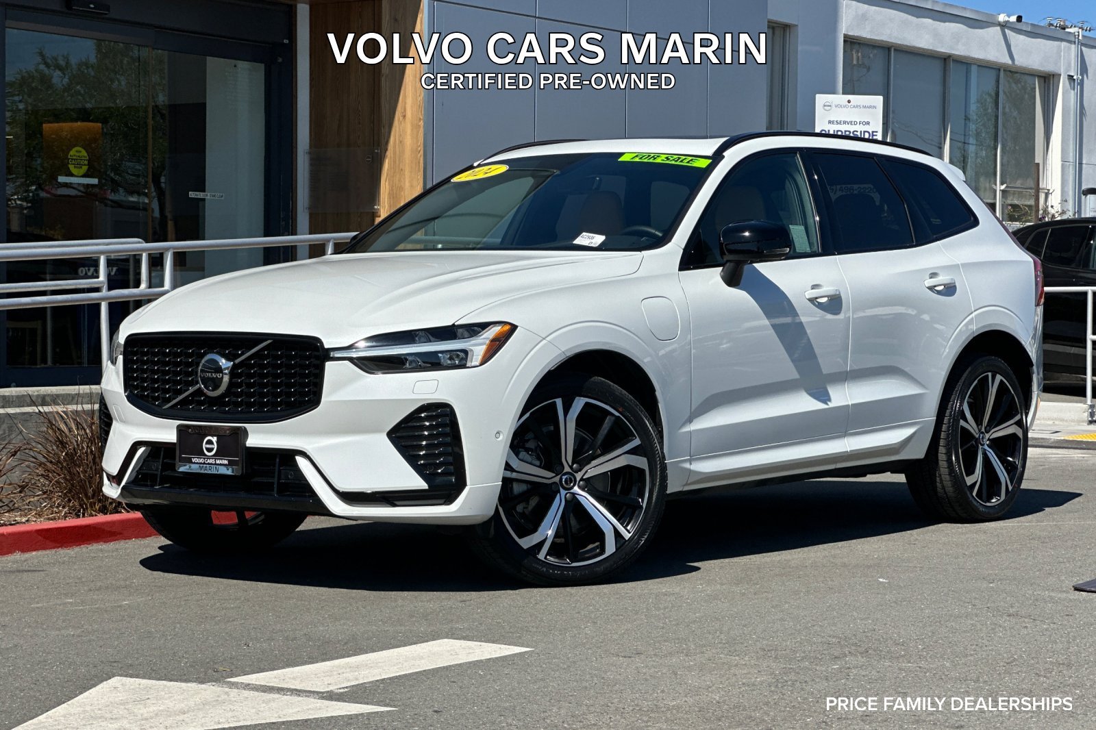 Certified 2024 Volvo XC60 T8 Ultimate w/ Protection Package Premier AWD/4WD image 1