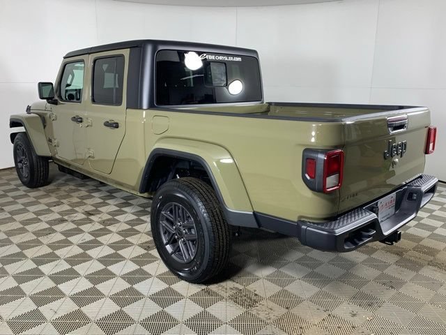 New 2026 Jeep Gladiator Sport AWD/4WD image 5