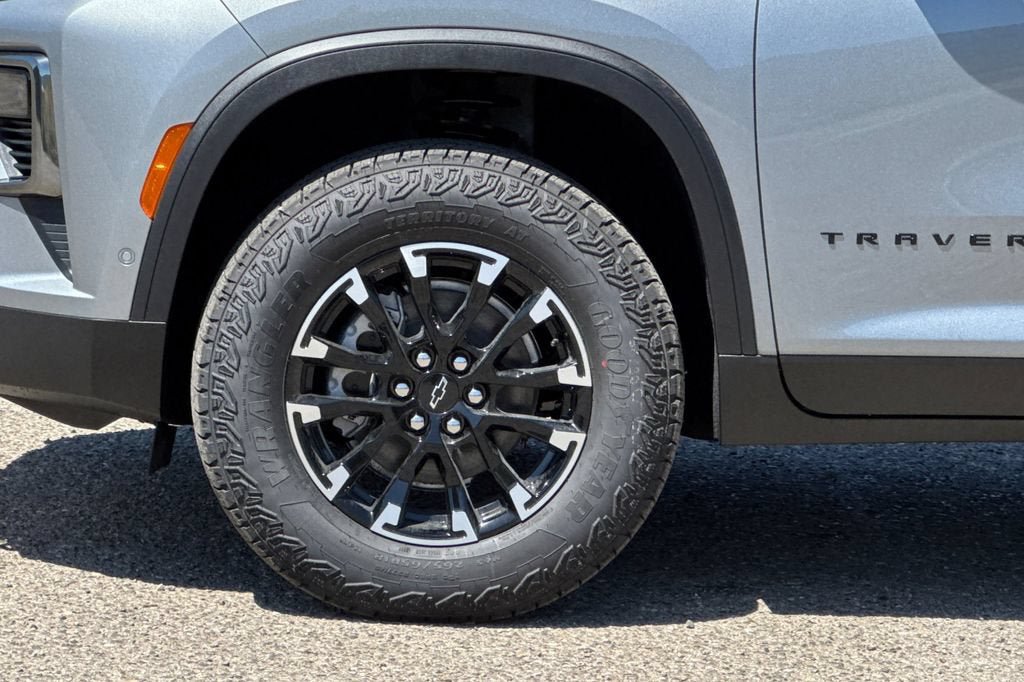 New 2026 Chevrolet Traverse Z71 w/ Enhanced Driving Package AWD/4WD image 27