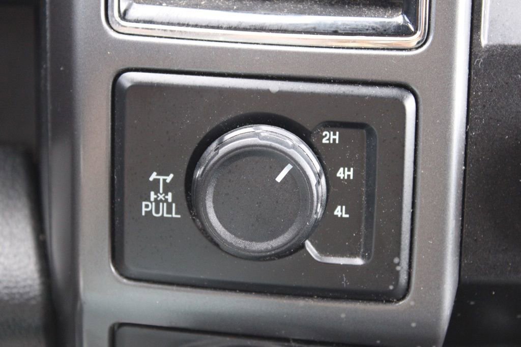 Used 2020 Ford F150 XLT w/ Equipment Group 302A Luxury AWD/4WD image 33