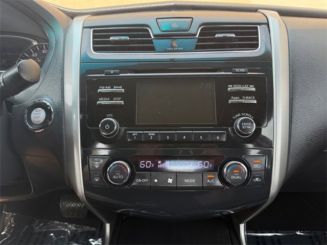 Used 2014 Nissan Altima 2.5 SV image 18
