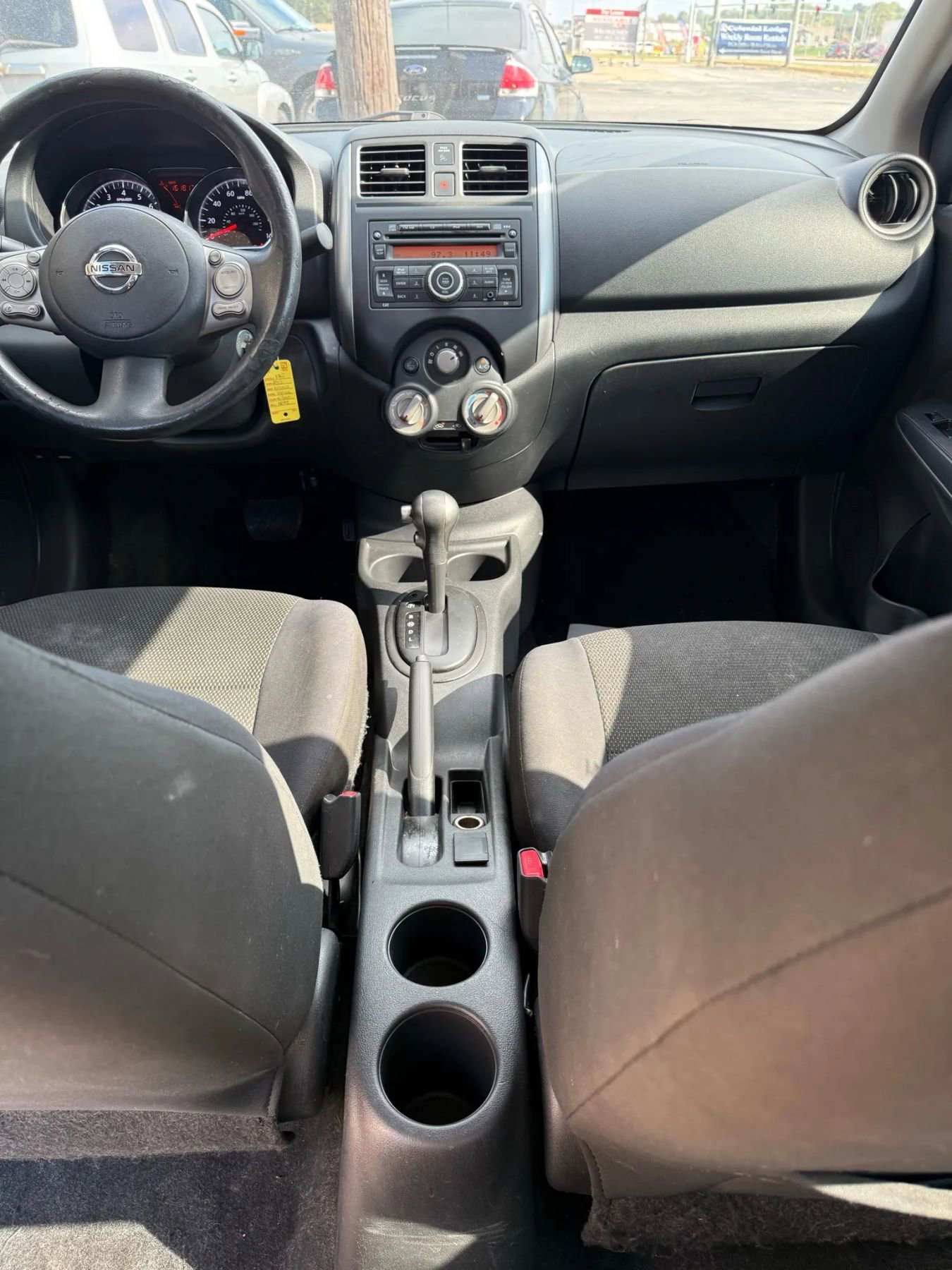 Used 2012 Nissan Versa SL image 12