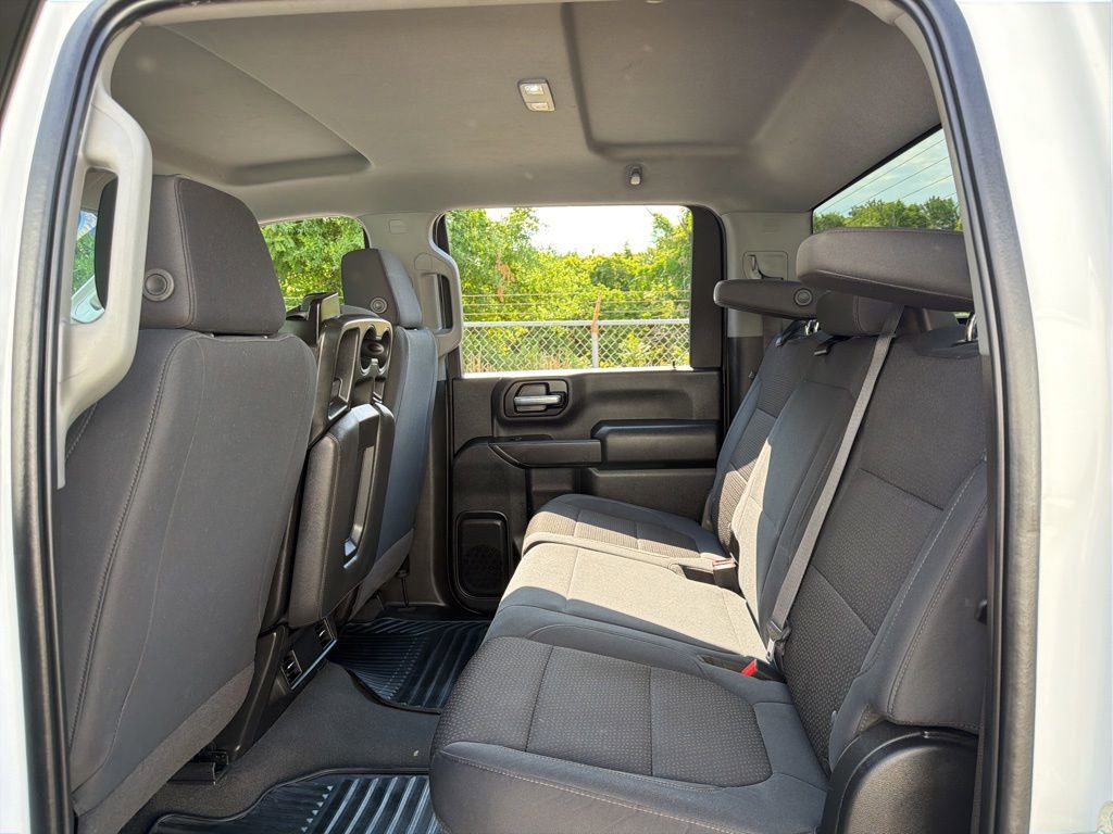 Used 2021 Chevrolet Silverado 2500 Custom w/ Custom Value Package RWD image 18