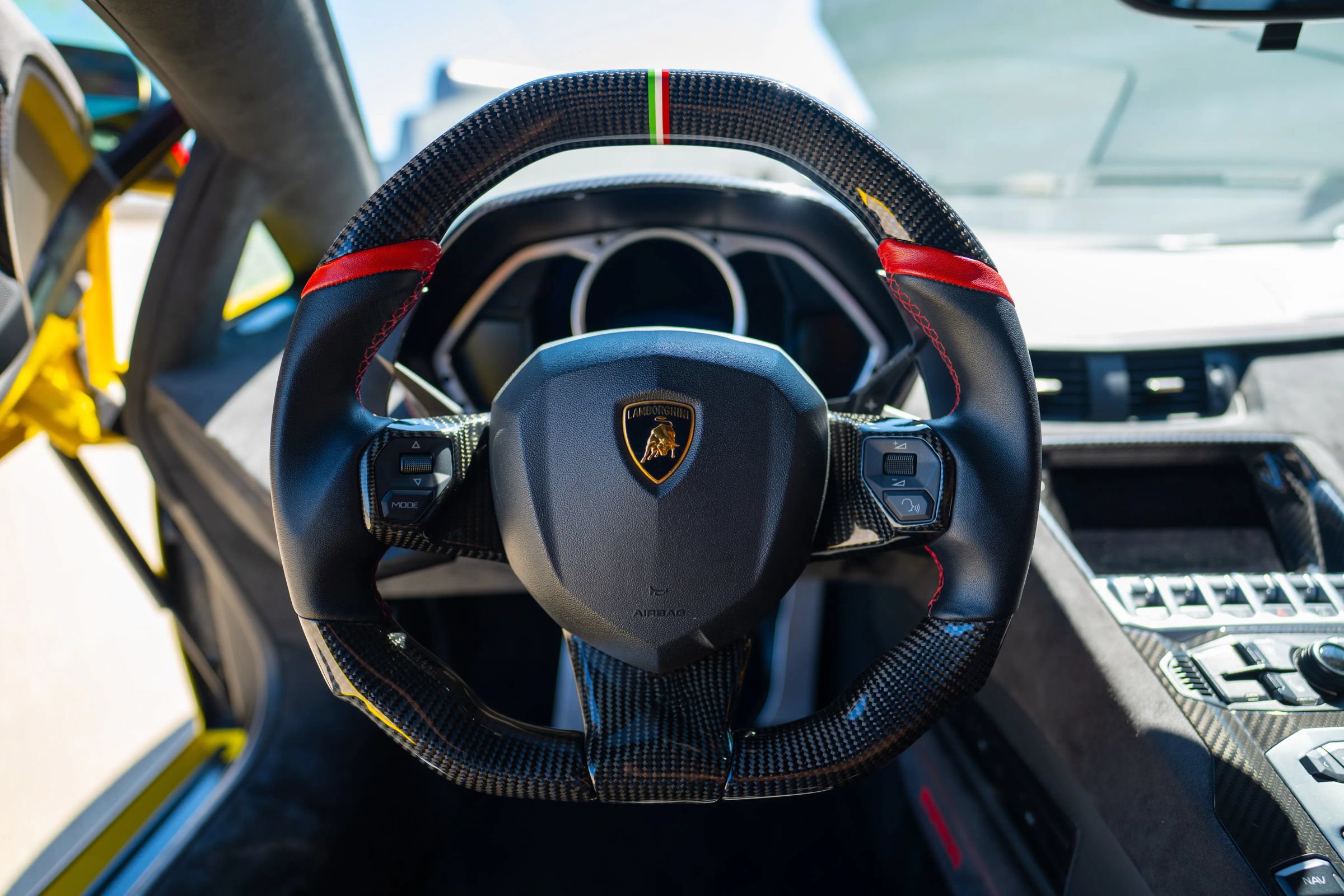 Used 2016 Lamborghini Aventador LP 700-4 AWD/4WD image 31