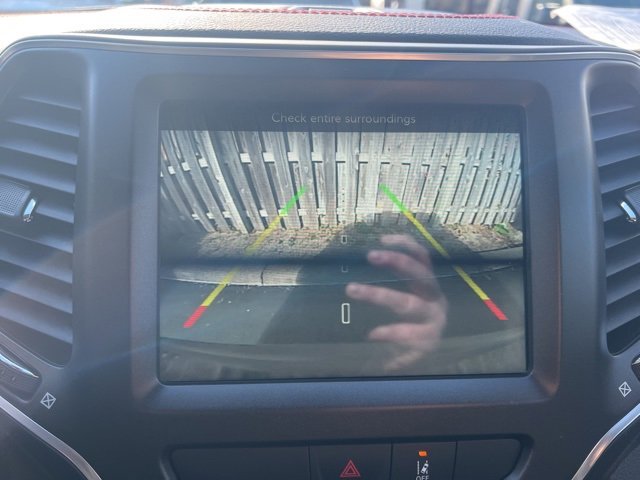 Used 2022 Jeep Cherokee Trailhawk image 36