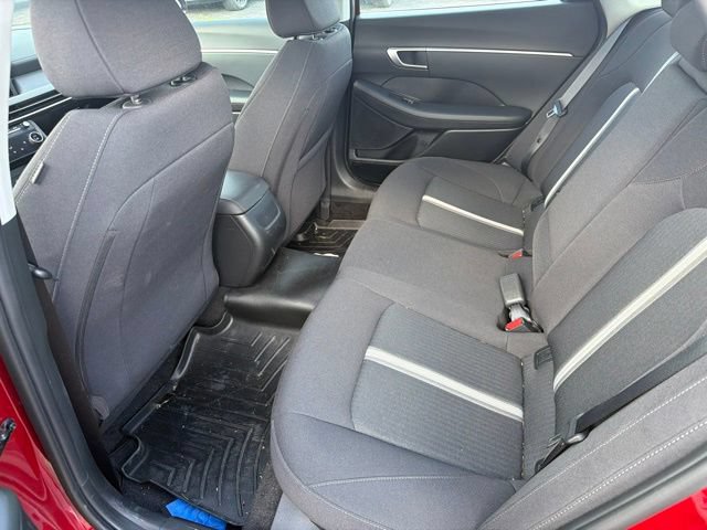 Certified 2025 Hyundai Sonata SEL AWD/4WD image 16