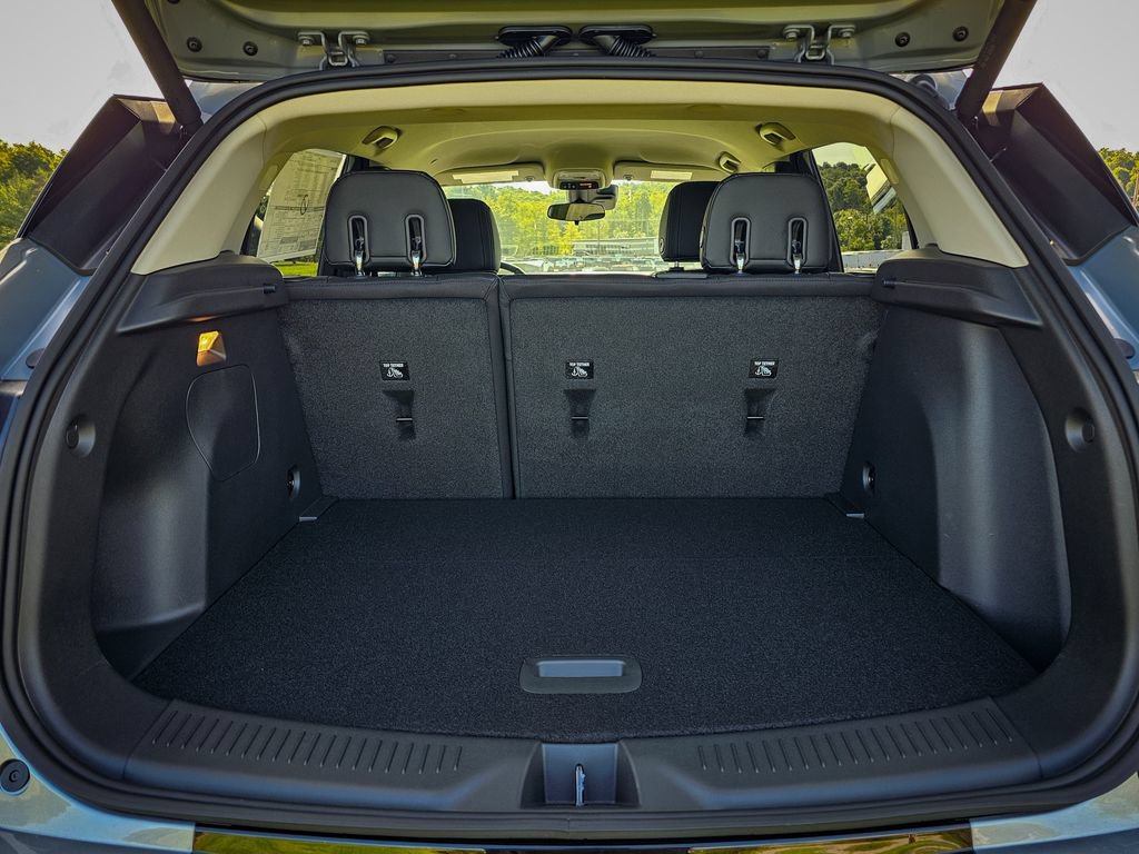 New 2026 Buick Encore GX Sport Touring w/ Advanced Technology Package AWD/4WD image 34