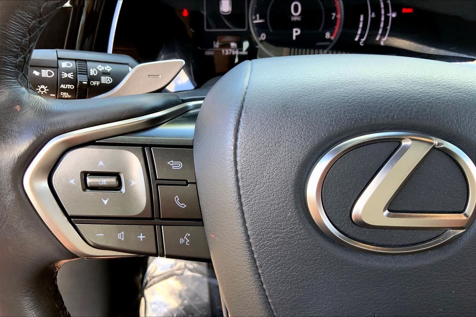 Certified 2024 Lexus RX 350 Premium w/ Cold Area Package AWD/4WD image 24