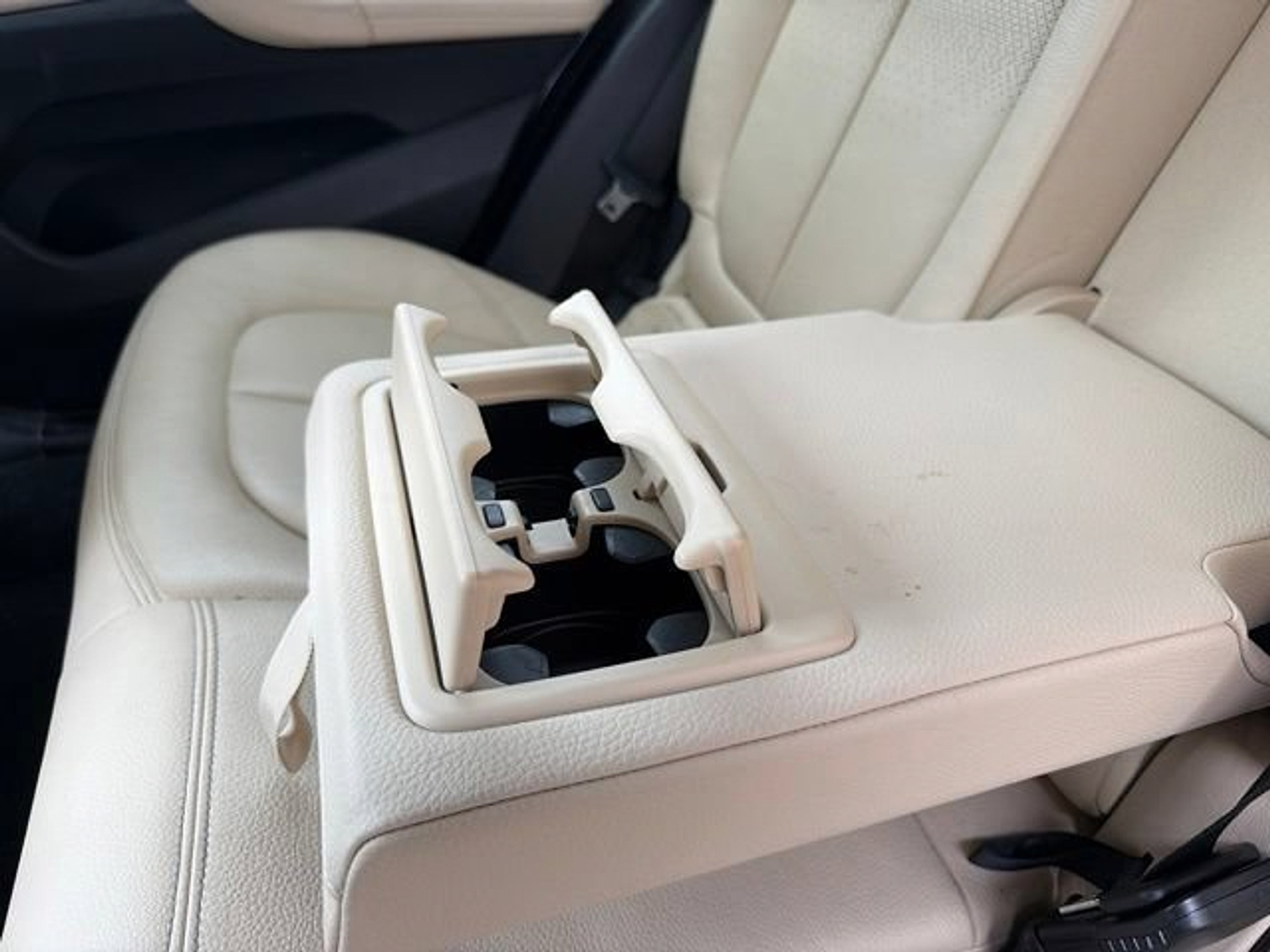 Used 2018 BMW X1 xDrive28i AWD/4WD image 14