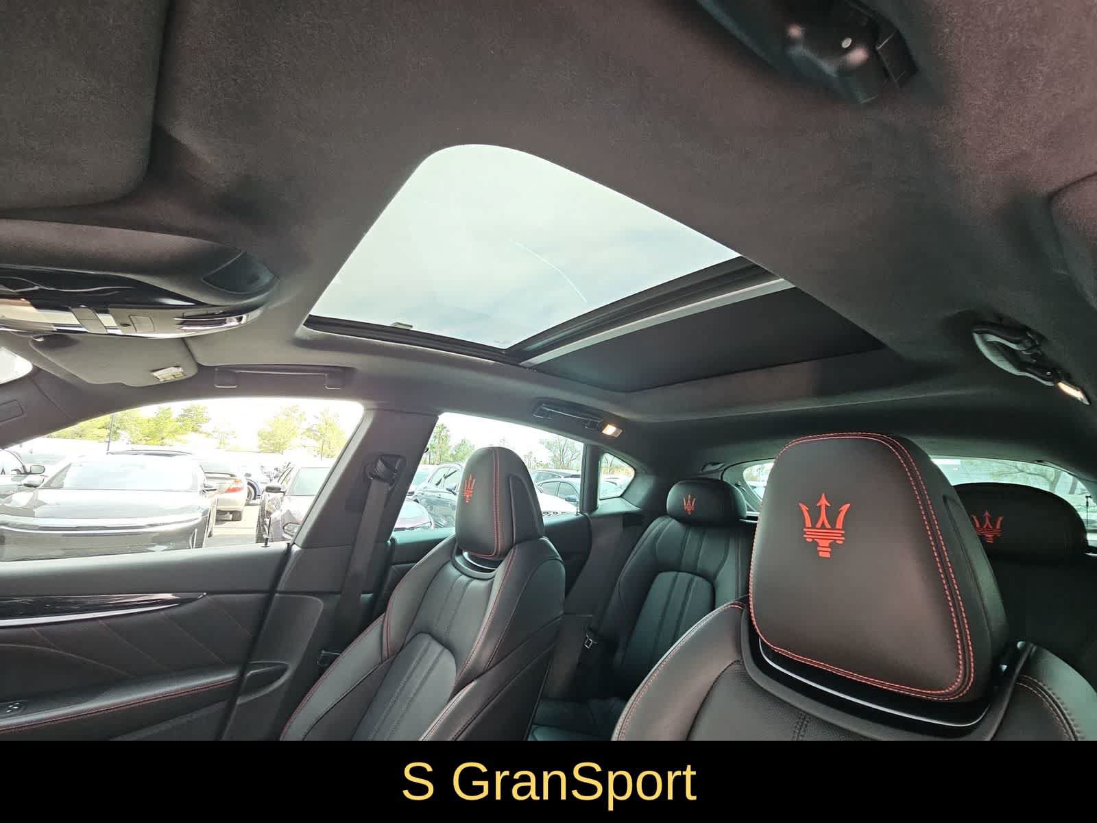 Used 2021 Maserati Levante S GranSport AWD/4WD image 29
