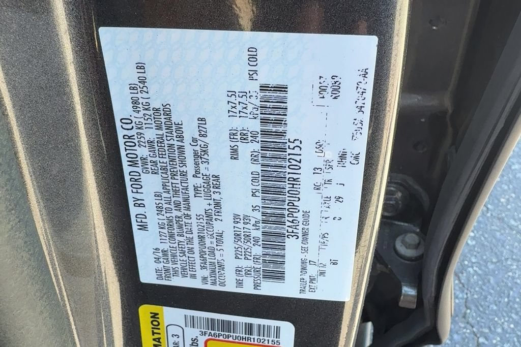 Used 2017 Ford Fusion Energi SE FWD image 19